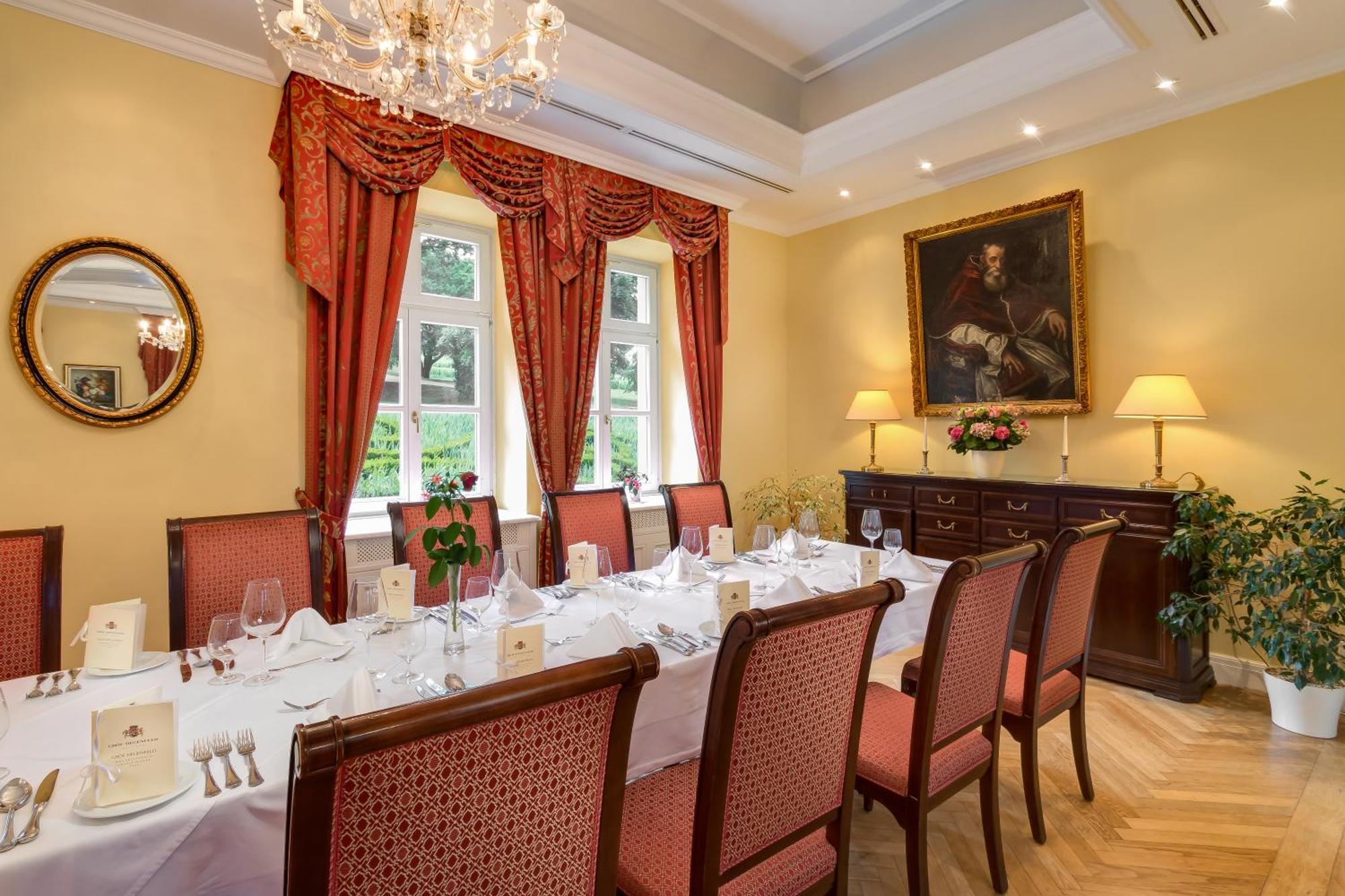Castle Grof Degenfeld Hotel